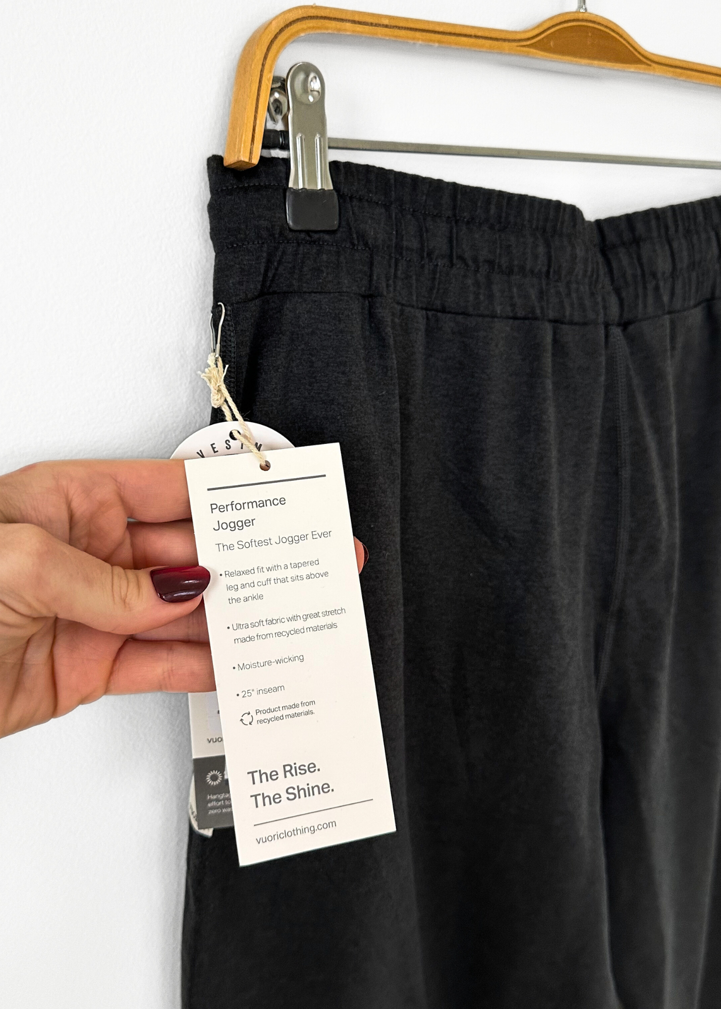 NWT Vuori Performance Jogger in Black Heather (M)