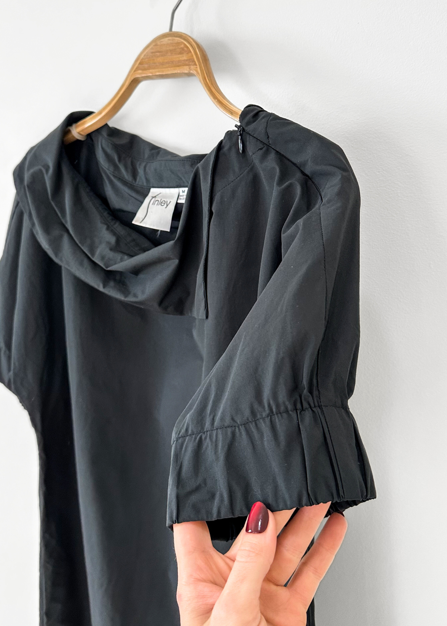 Finley Skipper Black Folded Neck Shift Dress (M)