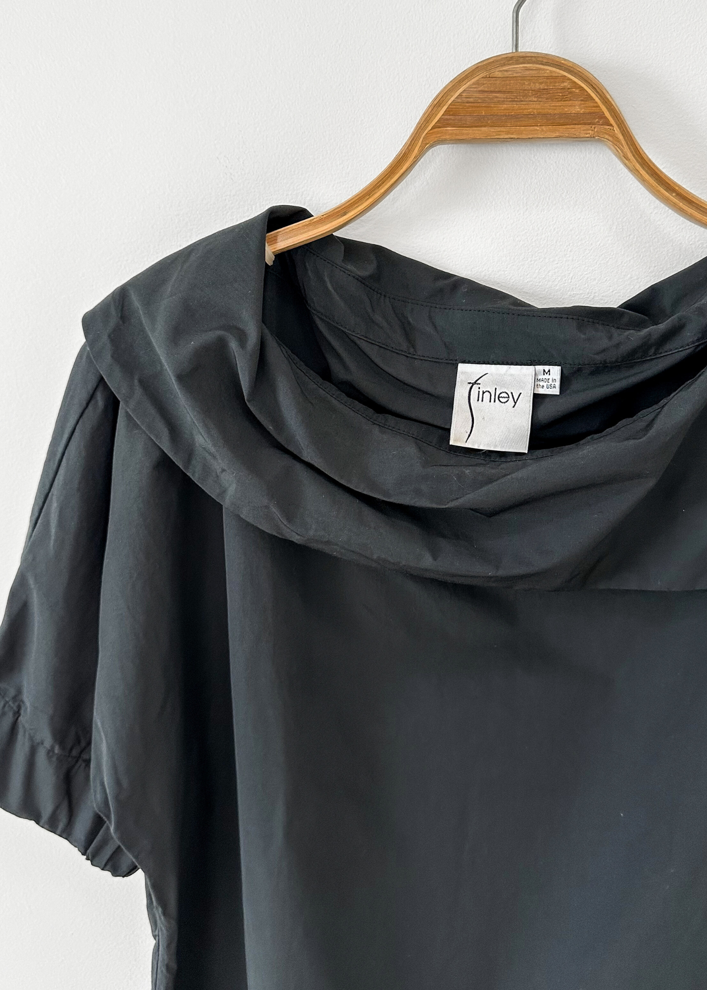 Finley Skipper Black Folded Neck Shift Dress (M)