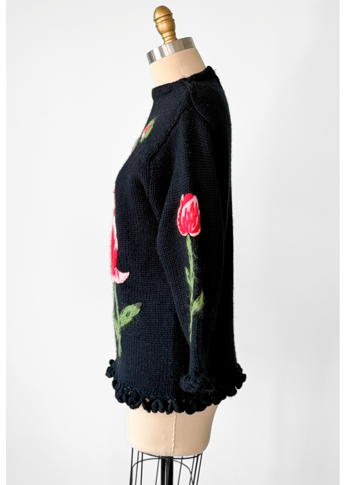 Vintage 60s 70s Mr. Thompson, Please! 100% Virgin Wool Hand Knit Floral Top (M)