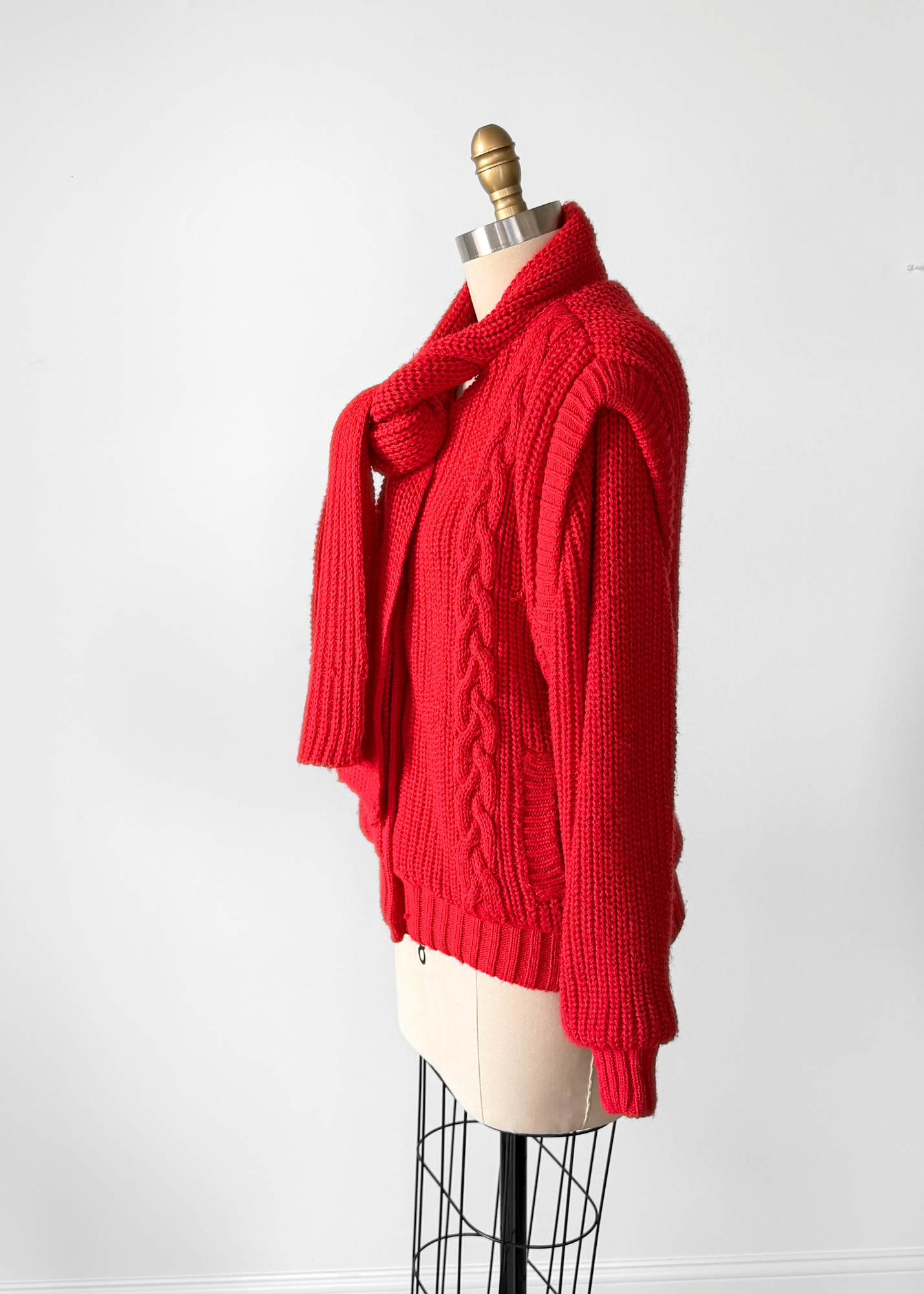 Vintage 80s Answers by Riddler Inc. Red Knit Zip Front Scarf Jacket (M)
