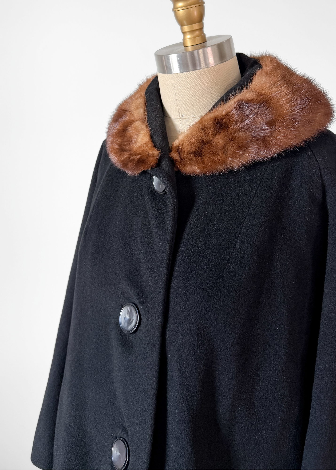 Vintage 60s Black Cashmere & Mink Collar Winter Coat (L)