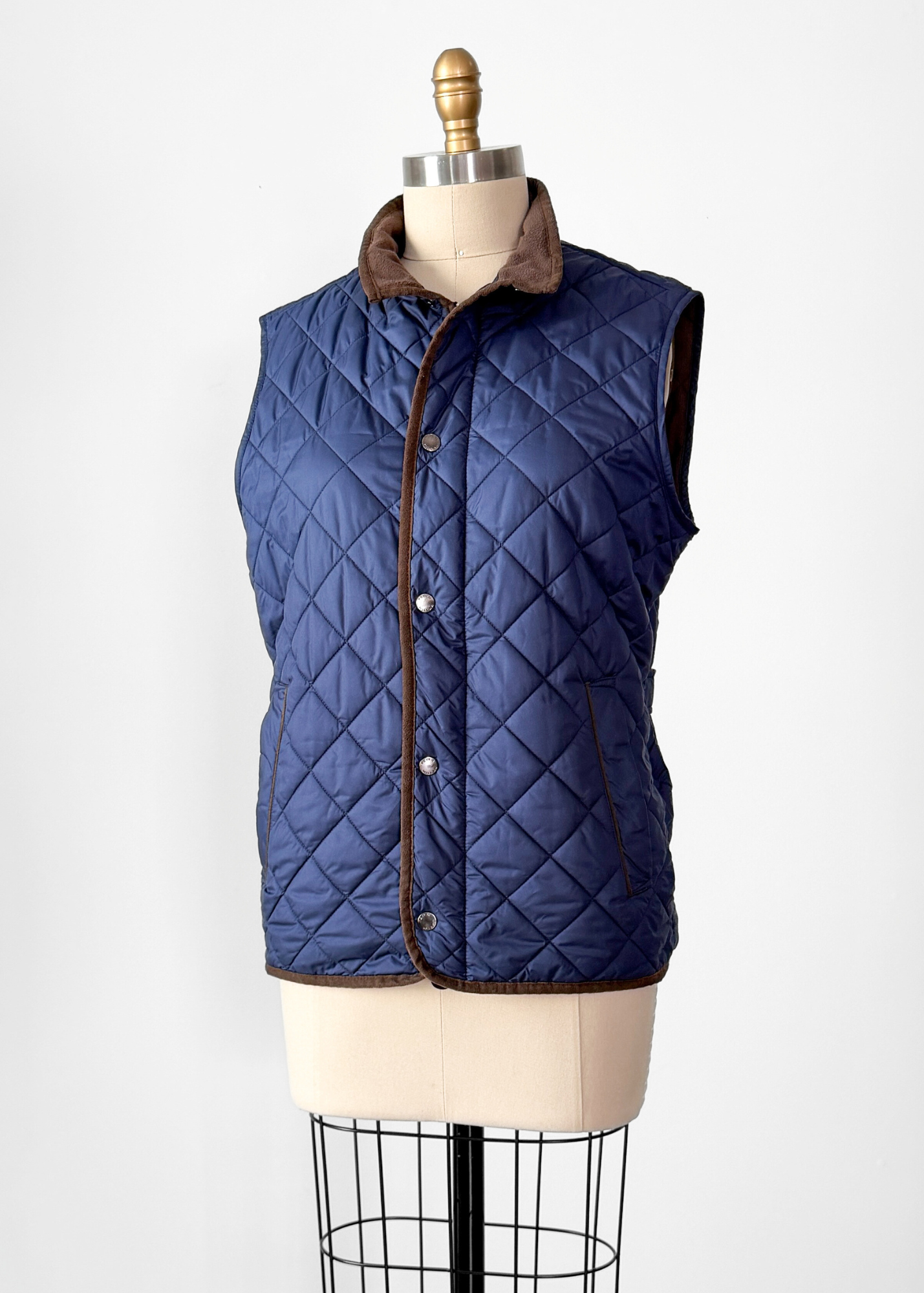Peter Millar Essex Quilted Traveler Vest in Navy Blue and Brown (mens S)
