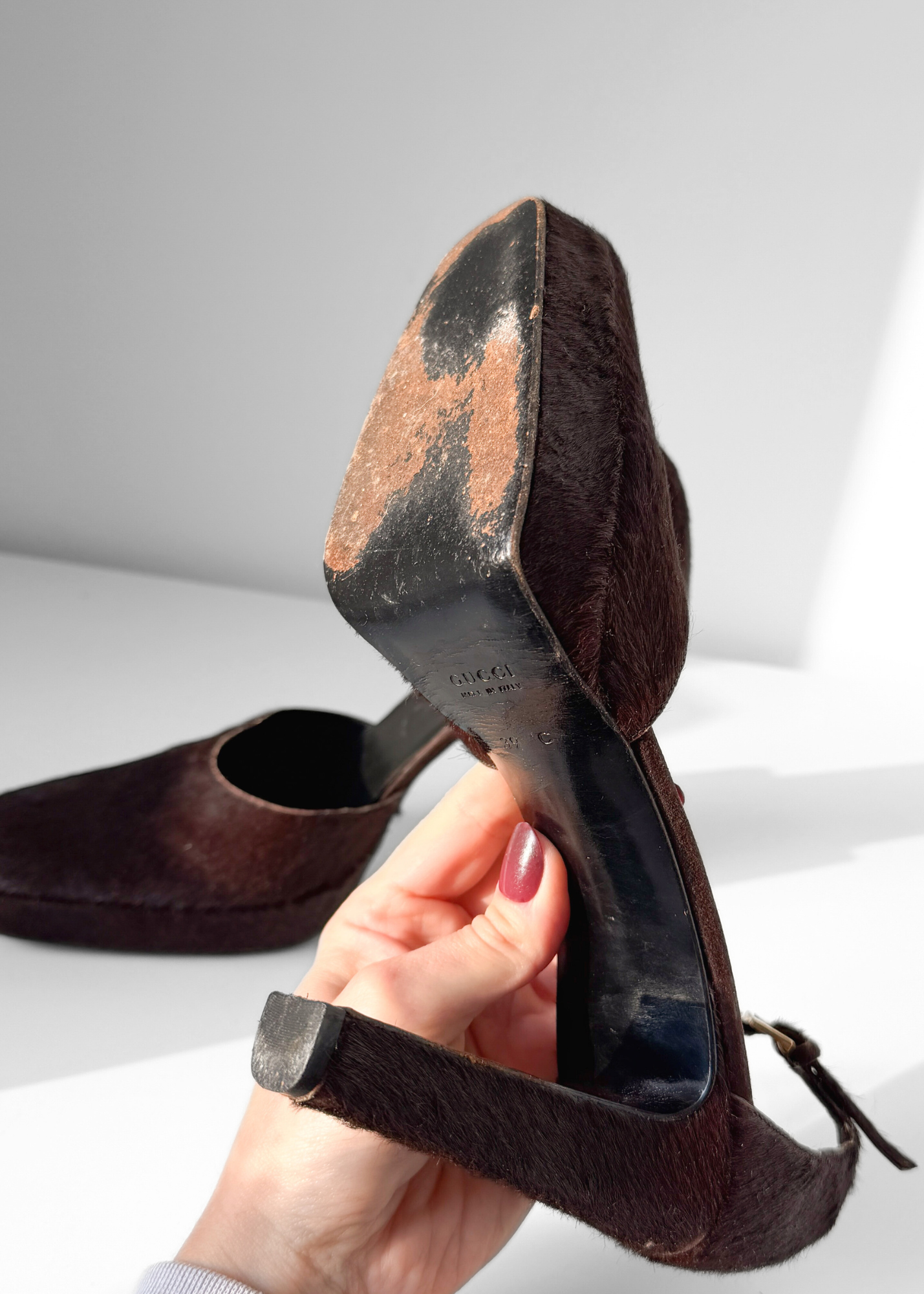 1996 Gucci by Tom Ford Brown Pony Hair Ankle Strap Square Toe Platform Heels (39)