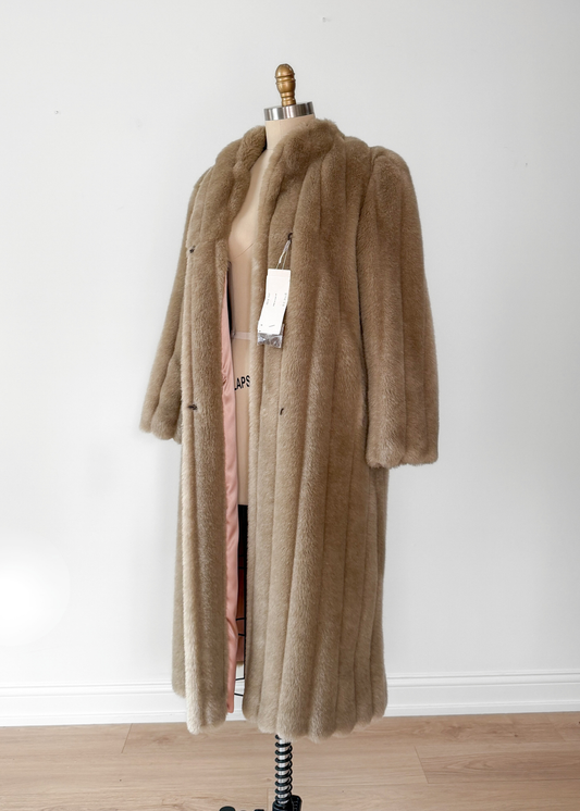 NEW Avec Tu Vintage  Faux Fur Blonde Coat Long Swing Princess Coat USA Union Made
