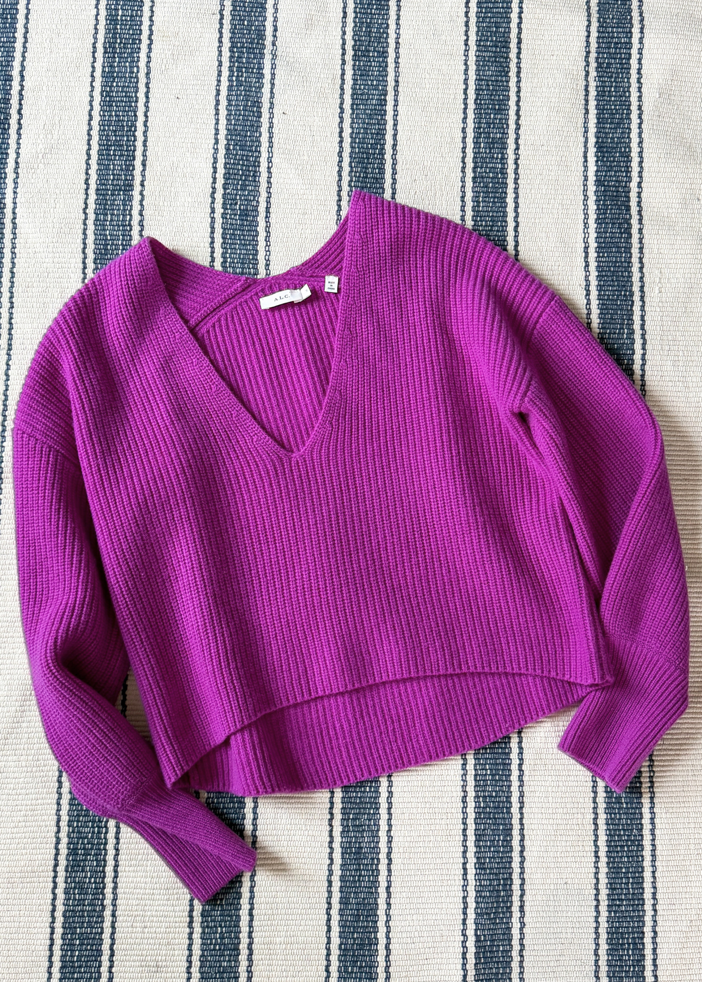 A.L.C. Melanie Orchid Purple Wool V-Neck Cropped Sweater