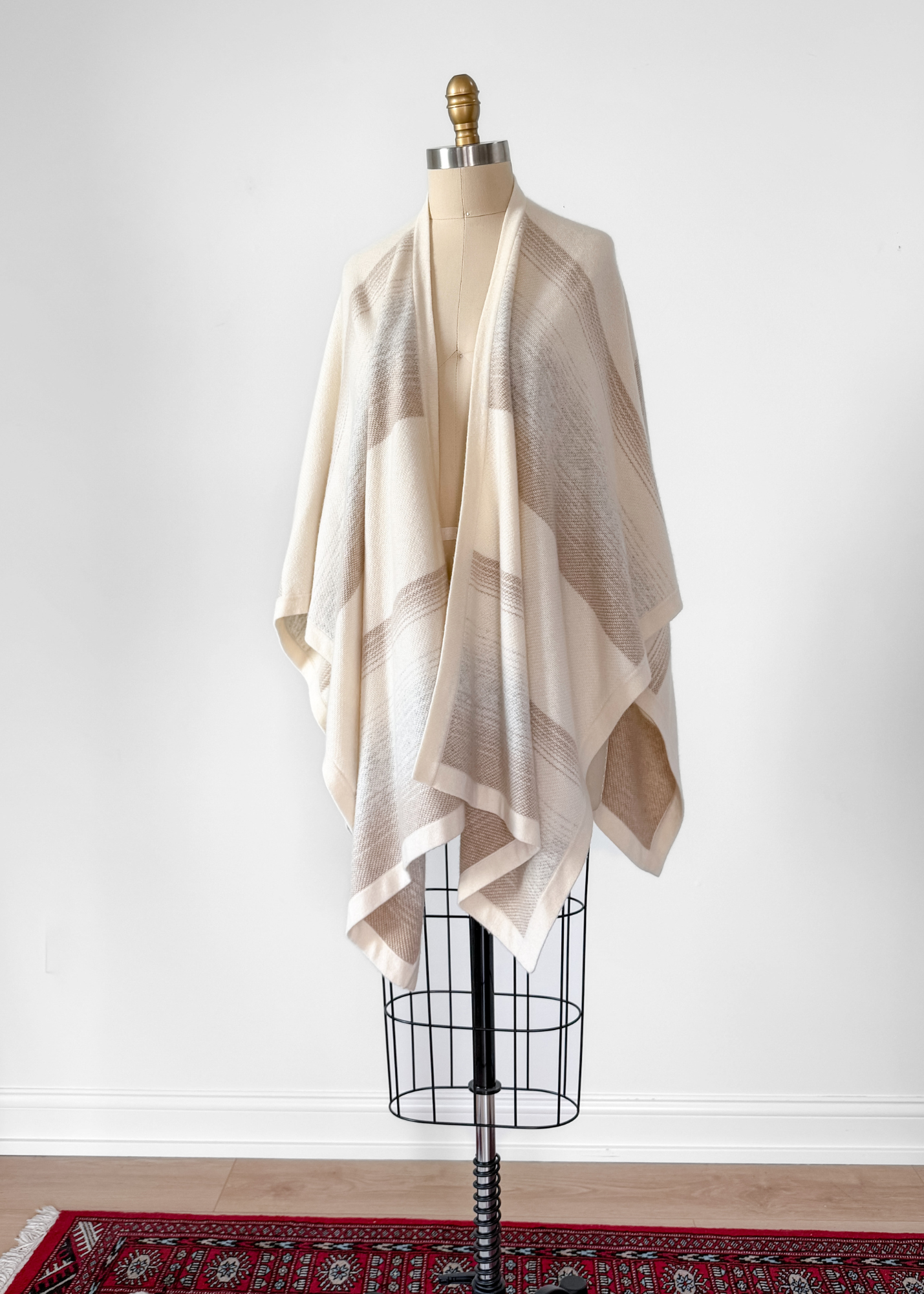 Orvis 100% Cashmere Cream Natural Stripe Knit Shawl
