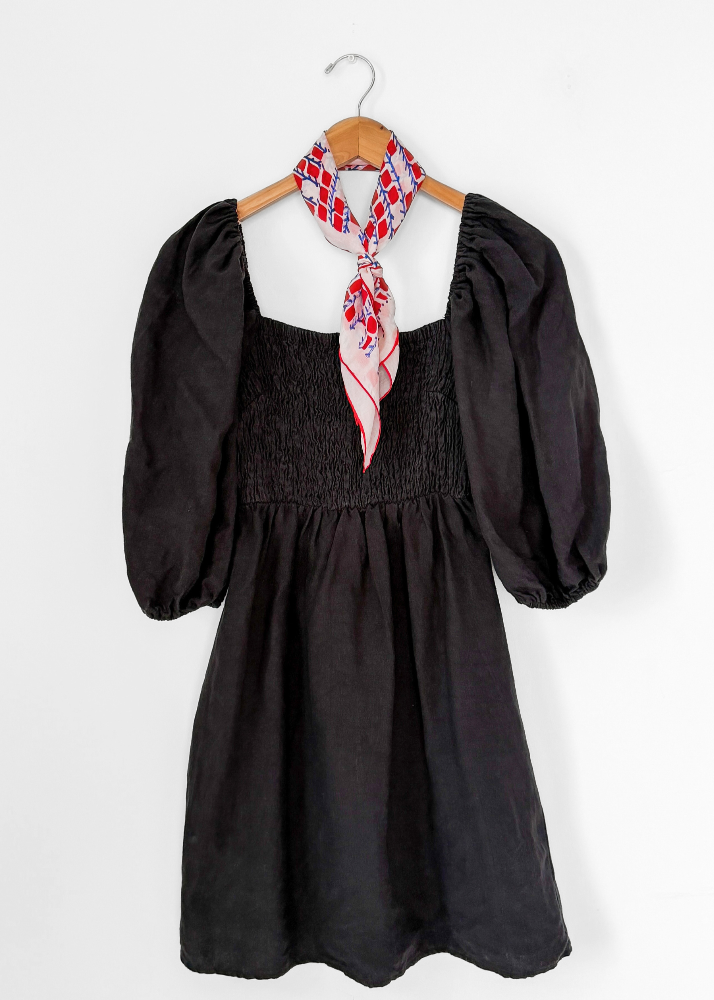 Tuckernuck Annie Linen Smocked Balloon Sleeve Black Dress (S)