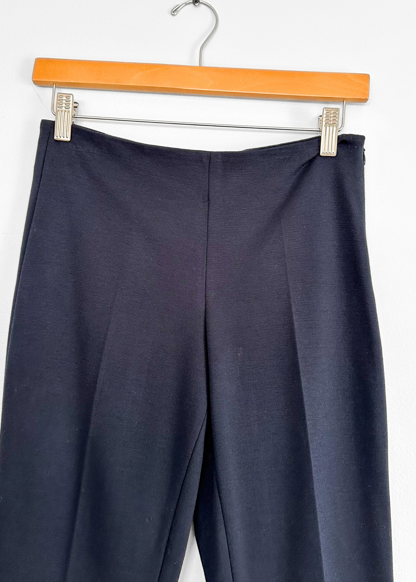 Blue Les Copains Navy Blue Tapered Ankle Pants (IT 38 or US 2/4)