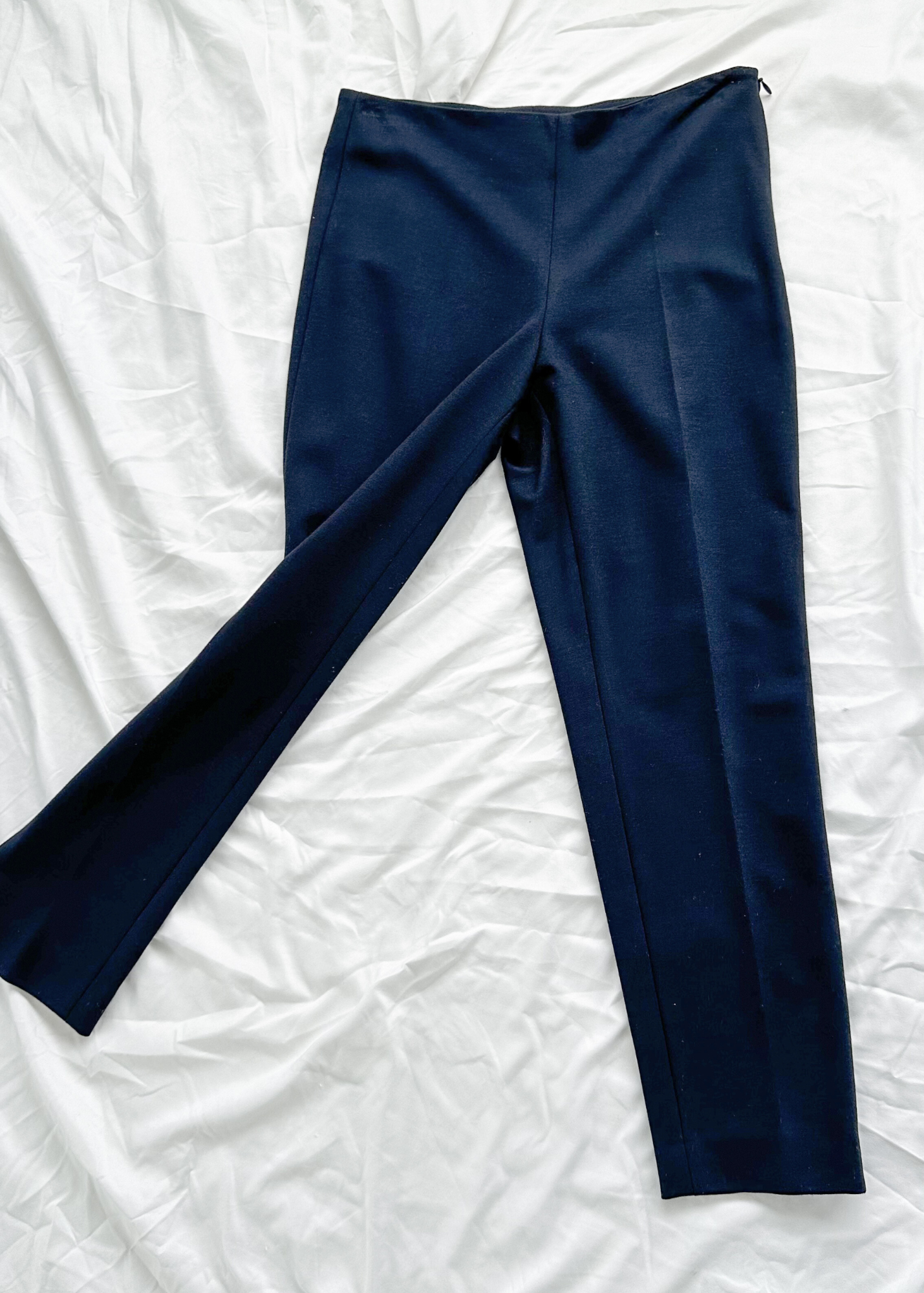 Blue Les Copains Navy Blue Tapered Ankle Pants (IT 38 or US 2/4)