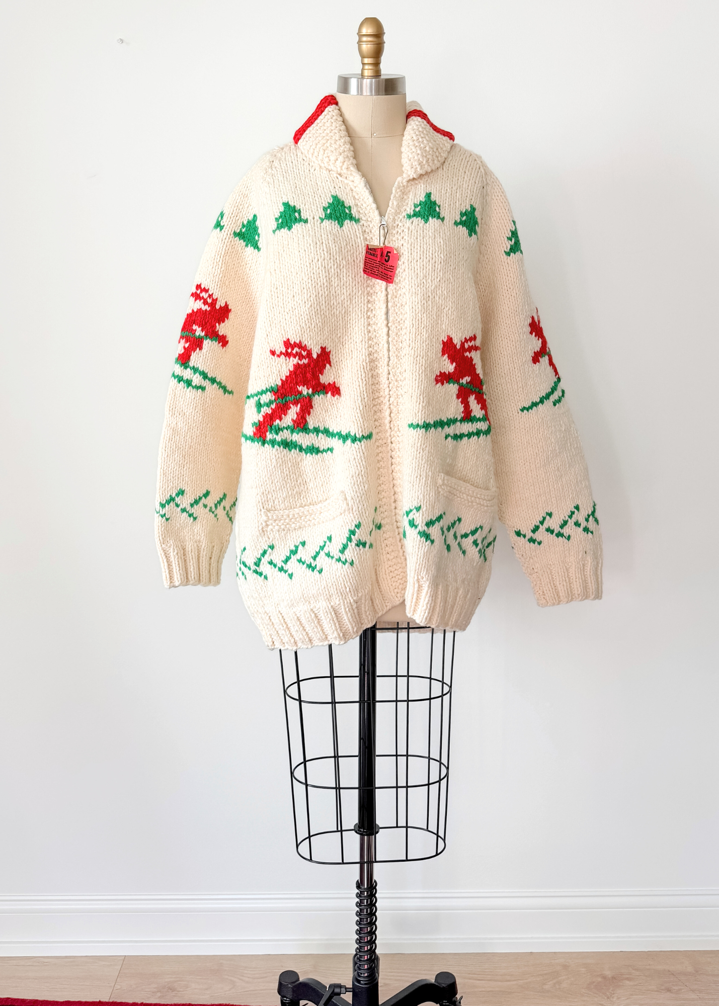 Vintage 60s Hand Knit One Of A Kind Cowichan Cream Ski Theme Alpine Sweater