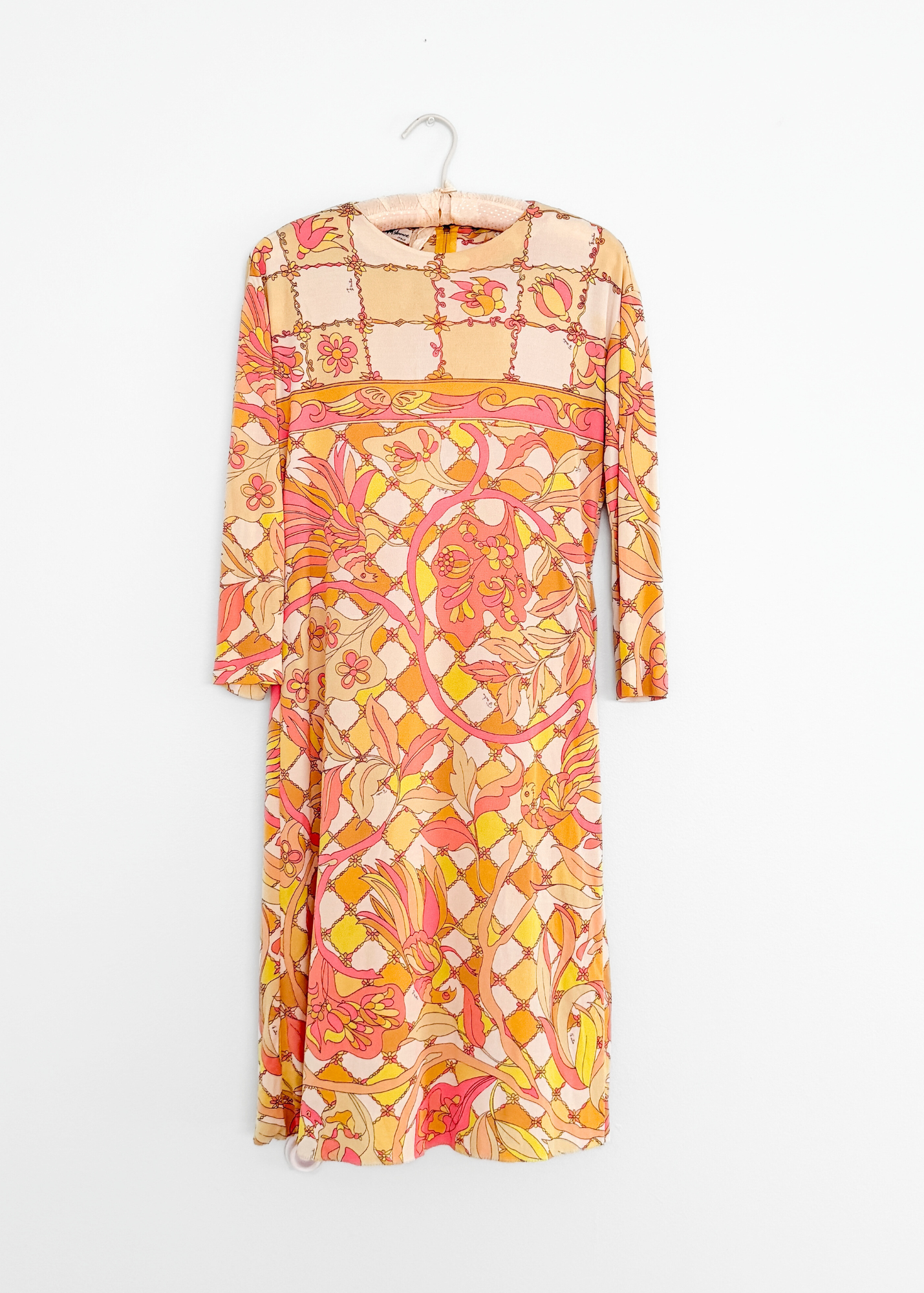 Vintage 60s 70s Emilio Pucci Silk Pink Peach Yellow Abstract Tie Belt Dress