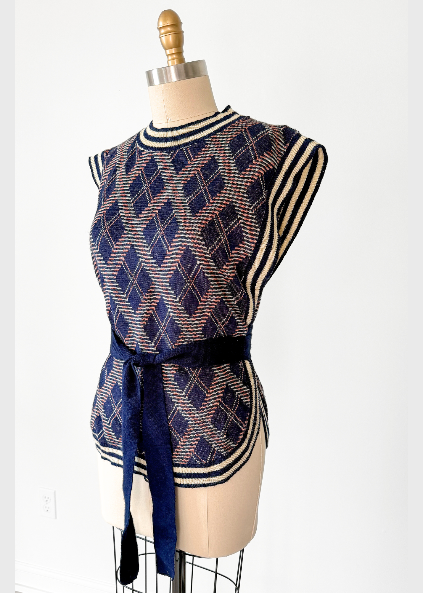 Vintage 70s Loomknits Navy Argyle Tie Sweater Vest