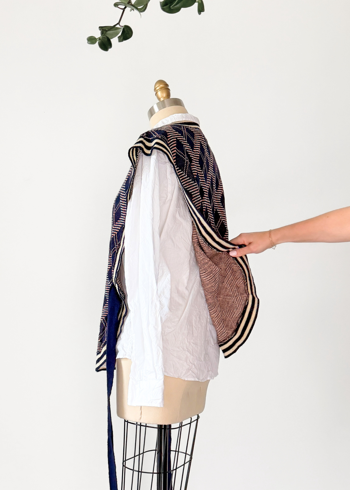 Vintage 70s Loomknits Navy Argyle Tie Sweater Vest