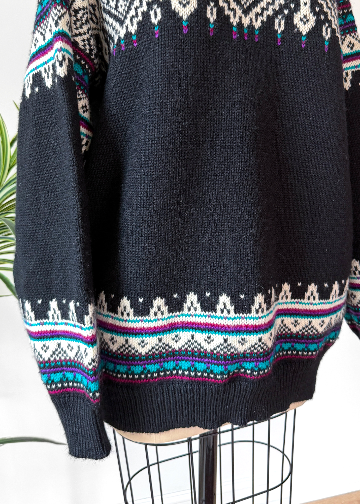 Vintage 90s Dale of Norway Fiemme Black Purple Turquoise Wool Norwegian Sweater Mens (XXL)