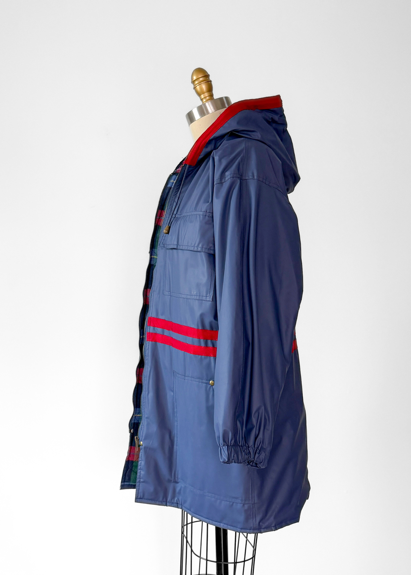 Vintage 90s J.G Hook Blue Red Plaid Rain Coat (S)