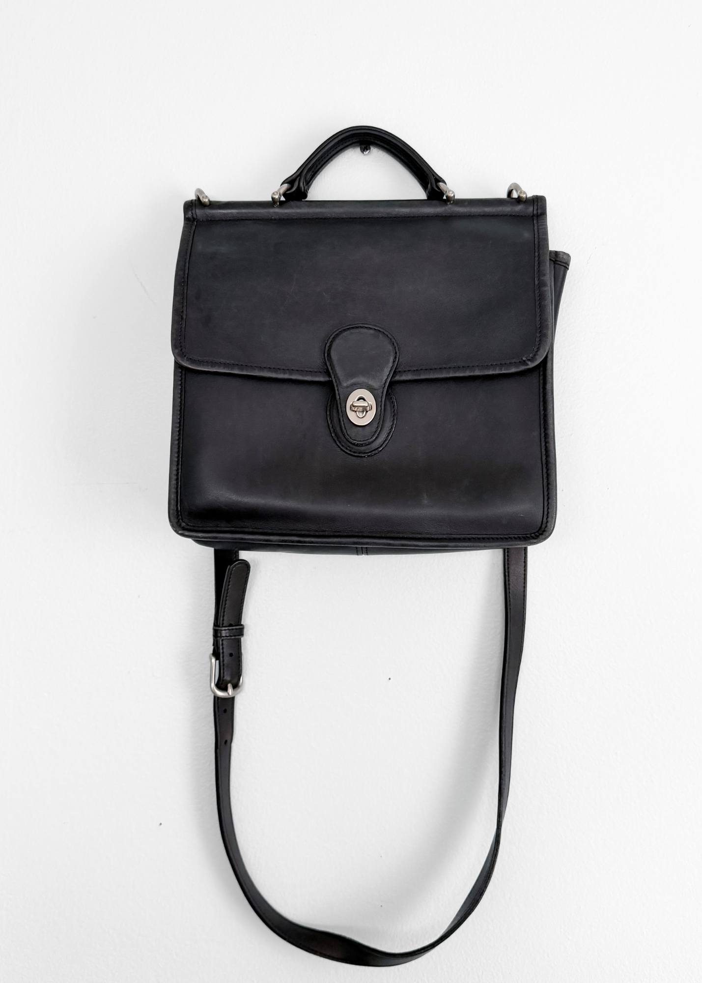 Vintage 2003 Coach Willis Bag #9927 Black Leather Crossbody Satchel Purse