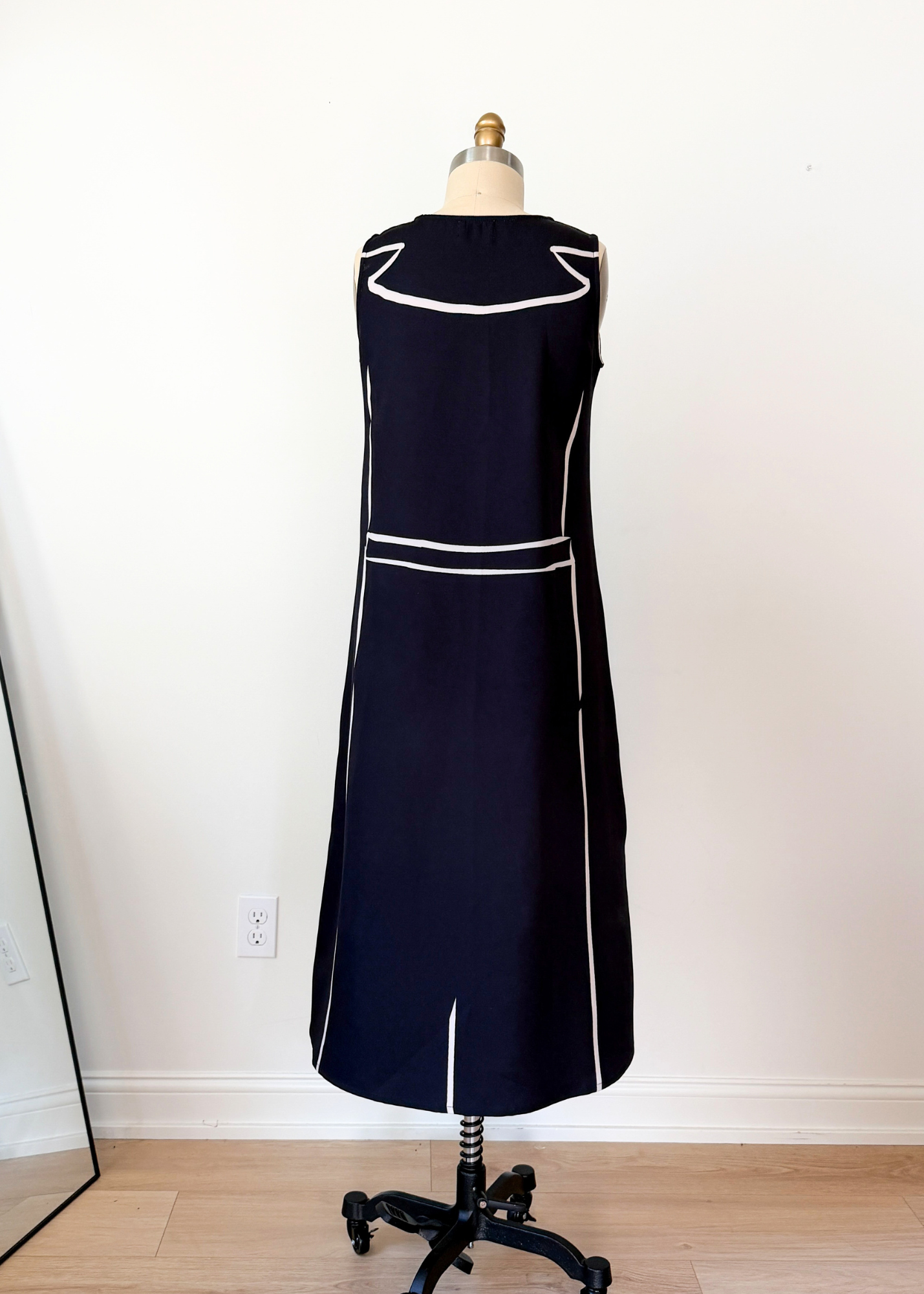 MME.Mink Trench Garden Full Length A-line Dress (S)