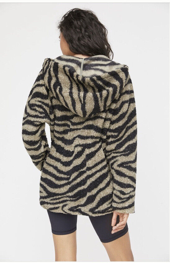 Varley Whitfield Faux Fur Hooded Jacket in Gravity Zebra (M)