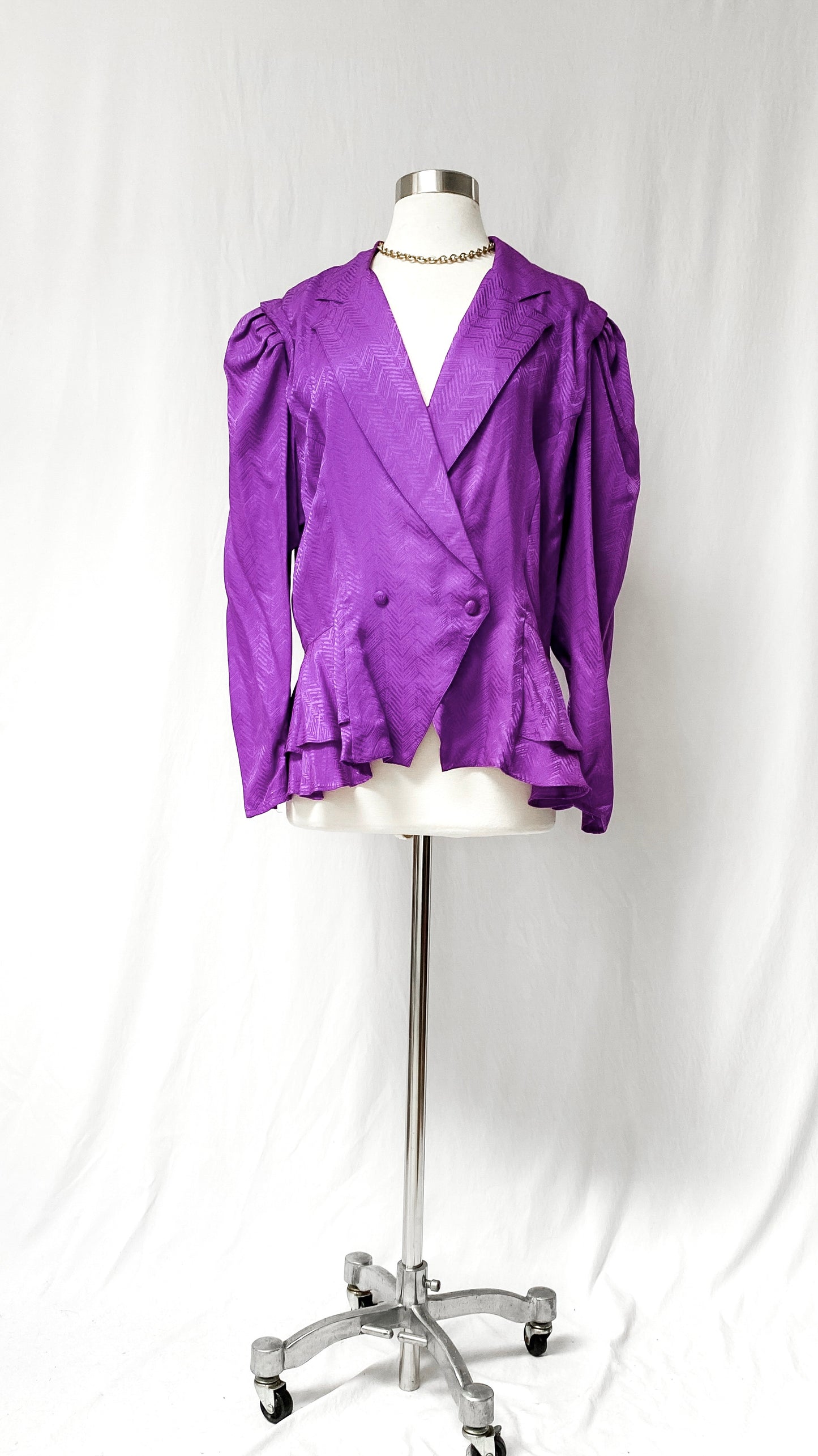 Vintage 80’s Purple Silk Top (8/10)